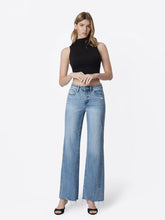 Load image into Gallery viewer, HIGH RISE SLANT SIDE SEAM VINTAGE FLARE JEANS F9128