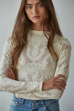 Load image into Gallery viewer, Dahila Jacquard Mock Neck Long Sleeve