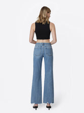 Load image into Gallery viewer, HIGH RISE SLANT SIDE SEAM VINTAGE FLARE JEANS F9128