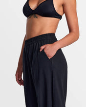 Load image into Gallery viewer, NEW YUME BEACH PANTS Black
