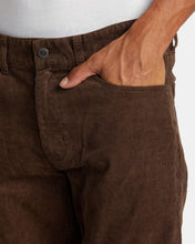 Load image into Gallery viewer, DAGGERS PIGMENT CORDUROY PANTS Chocolate
