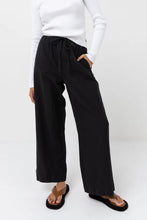 Load image into Gallery viewer, Classic Drawstring Pant Black
