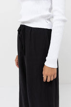 Load image into Gallery viewer, Classic Drawstring Pant Black