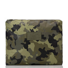 Load image into Gallery viewer, MAX POUCH Camo