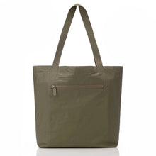 Load image into Gallery viewer, REVERSIBLE TOTE Camo