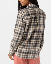 Load image into Gallery viewer, ZUMA SUPERFLEECE LONG SLEEVE TOP Dune