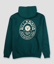 Load image into Gallery viewer, Short Sands Pullover Sweatshirt Pine