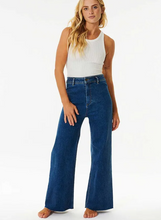 Load image into Gallery viewer, Holiday Denim Pants Dark Blue