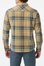 Load image into Gallery viewer, GLACIER PLAID SUPERFLEECE STANDARD FIT LONG SLEEVE SHIRT Twill