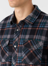 Load image into Gallery viewer, GLACIER PLAID SUPERFLEECE Black
