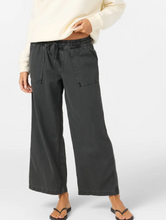 Load image into Gallery viewer, Sevie Pants Black