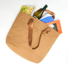 Load image into Gallery viewer, Stash Packable Tote 20L Mojave