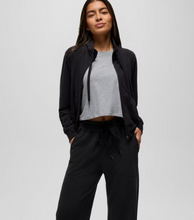 Load image into Gallery viewer, Cozy Up Full Zip Black