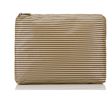 Load image into Gallery viewer, SMALL POUCH Deliciosa Luster/Coconut Reversible