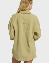 Load image into Gallery viewer, Wanderer Solid Long Sleeve Woven Top CACTUS