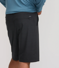 Load image into Gallery viewer, Crossfire Submersible 21" Hybrid Shorts Black