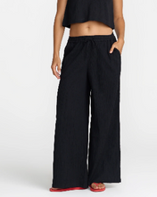 Load image into Gallery viewer, New Yume Wide Leg Pants Black