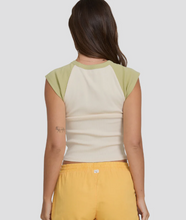 Load image into Gallery viewer, Horizon Raglan Short Sleeve Knit T-Shirt