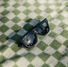 Load image into Gallery viewer, Allora Black + Polarized Gray Green Lens