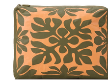 Load image into Gallery viewer, MID POUCH Kaʻulu - Papaya on Olive