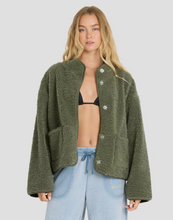 Load image into Gallery viewer, Camper Reversible Fleece Jacket Canteen