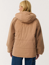 Load image into Gallery viewer, Search Series Splice Puffer Brown
