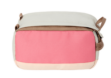 Load image into Gallery viewer, Dakine Groomer Medium Salmon Bay