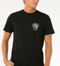 Load image into Gallery viewer, Sunsets Destination Tee California