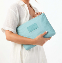 Load image into Gallery viewer, MID POUCH Microchrome Tide