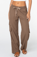 Load image into Gallery viewer, Lagoon Cargo Pant PORTABELLA SOLID