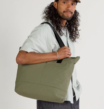 Load image into Gallery viewer, Stash Packable Tote 20L Mojave