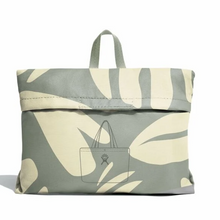 Load image into Gallery viewer, 20 L Tag Along Tote Sandpiper