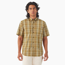 Load image into Gallery viewer, Short Sleeve Woven Shirt Dark Olive