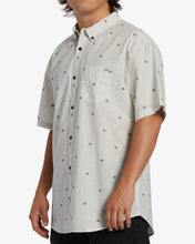 Load image into Gallery viewer, All Day Jacquard Short Sleeve Woven Shirt Chino