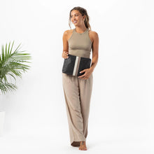 Load image into Gallery viewer, MID POUCH Le Voyageur