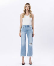 Load image into Gallery viewer, HIGH RISE DISTRESSED CROP SLIM WIDE JEANS
