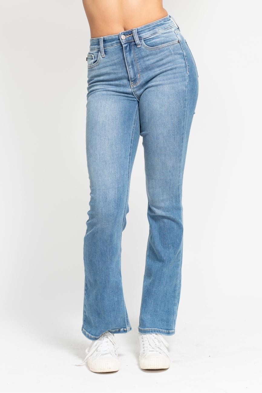 Ellie's CORE HW Classic Contrast Wash Bootcut