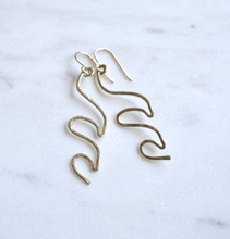 Load image into Gallery viewer, Double Wave Earrings
