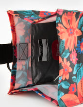 Load image into Gallery viewer, ROXY Lunch Hour Lunch Bag
