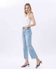 Load image into Gallery viewer, HIGH RISE DISTRESSED CROP SLIM WIDE JEANS
