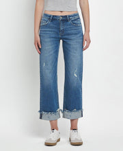 Load image into Gallery viewer, MID RISE RAW CUFFED HEM SLIM WIDE JEANS
