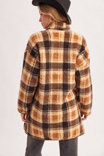 Load image into Gallery viewer, Adren Sherpa Jacket
