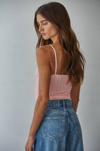 Load image into Gallery viewer, Dahila Jacquard Pattern Tank
