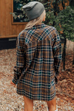 Load image into Gallery viewer, Cabin Bound Buttoned Jacket Brown
