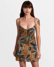 Load image into Gallery viewer, HAU TREE SLEEVELESS DRESS Camel
