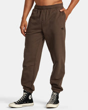 Load image into Gallery viewer, VA ESSENTIAL JOGGERS Mocha
