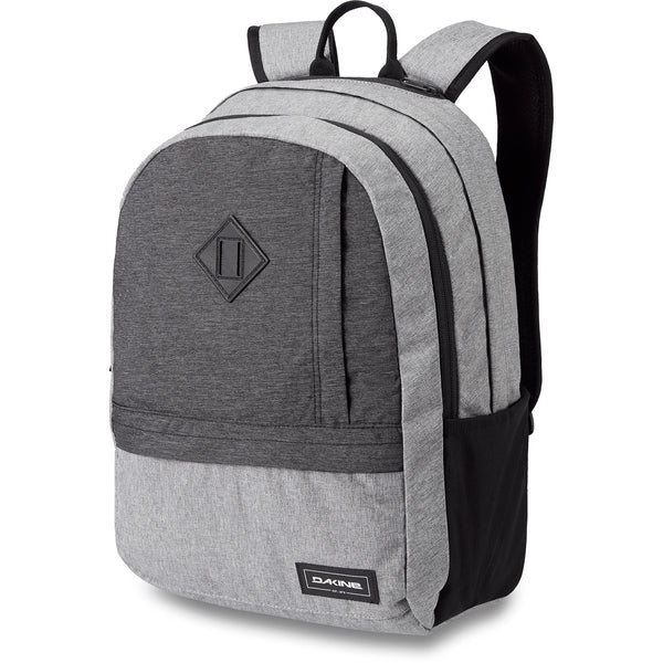 ESSENTIALS 22L BACKPACK