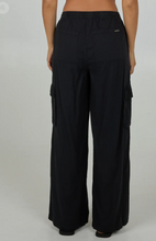 Load image into Gallery viewer, Driftwood Pant - Black
