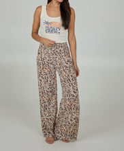 Load image into Gallery viewer, Mainland Beach Pant - Chocolate
