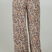 Load image into Gallery viewer, Mainland Beach Pant - Chocolate
